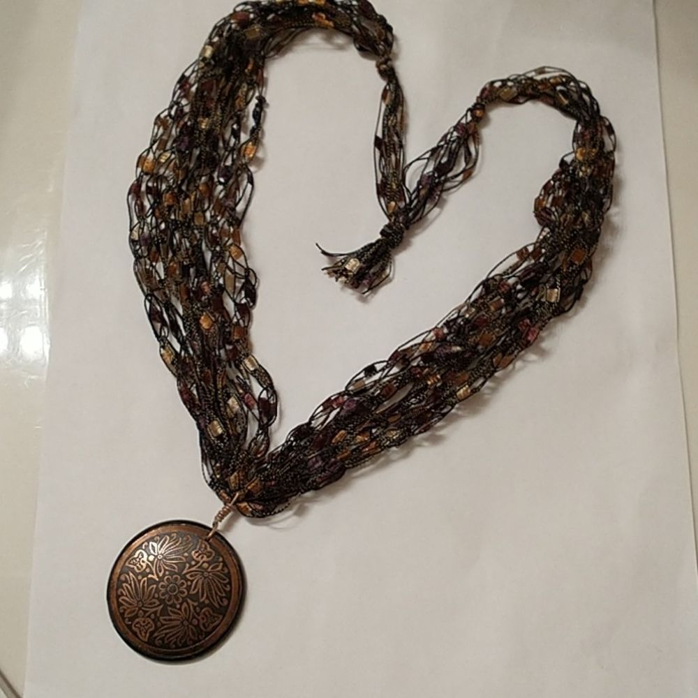 Handmade Ladder Ribbon Necklace! - Picture 4 of 8